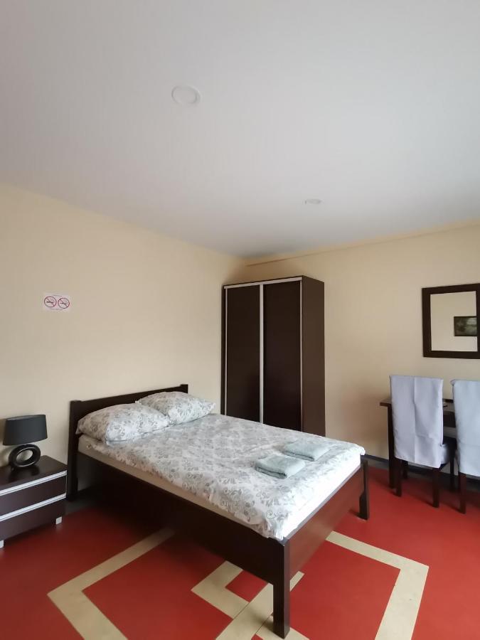 Hostel "Na Bocianowie" 비드고슈치 외부 사진