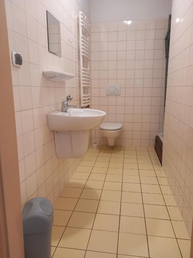 Hostel "Na Bocianowie" 비드고슈치 외부 사진