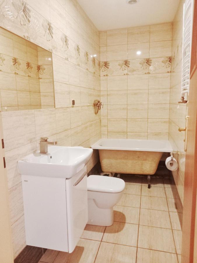 Hostel "Na Bocianowie" 비드고슈치 외부 사진